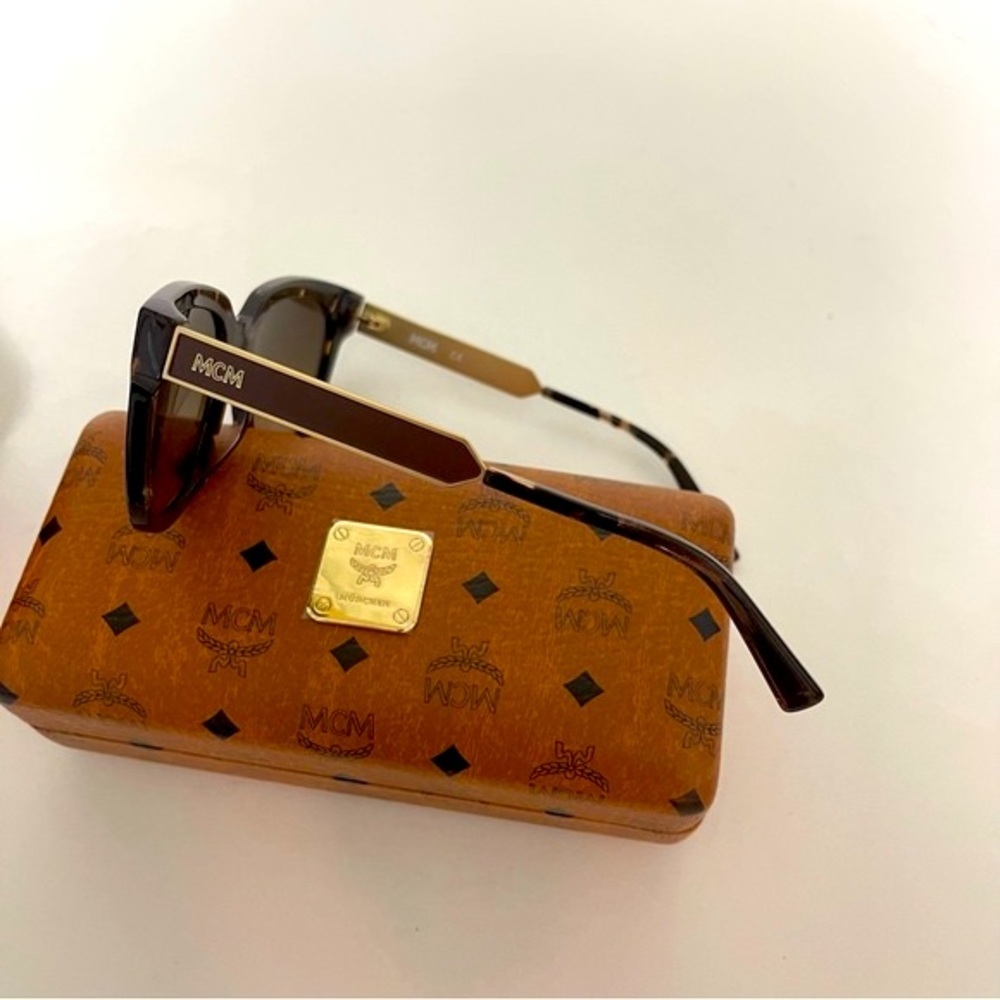 MCM 55mm Brown Modified Rectangle Sunglasses - Authentic -New W/Case & Cloth
